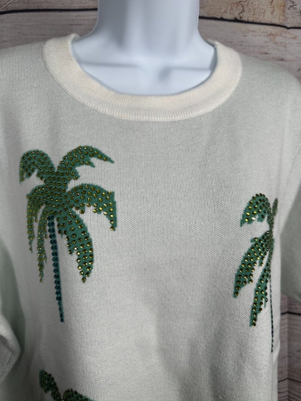 Cato Palm Tree Sweater XL Top Embellished Tropical Beige Short Sleeve NWT - Picture 2 of 11